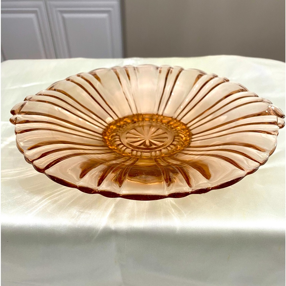 EUC VTG Pink Depression Glass Dish with Handles 8.5” Wide